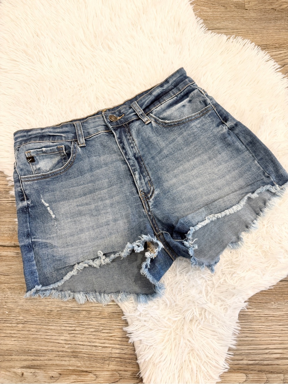 KanCan Denim Jean Shorts Distressed Cut Offs Raw Hem 9 28